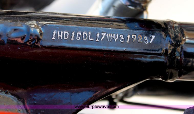 image for item O9398 1998 Harley Davidson Dyna Low Rider motorcycle