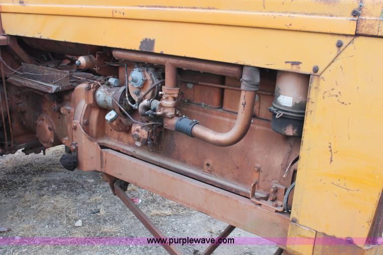 image for item O9453 1959 Minneapolis Moline G-VI tractor