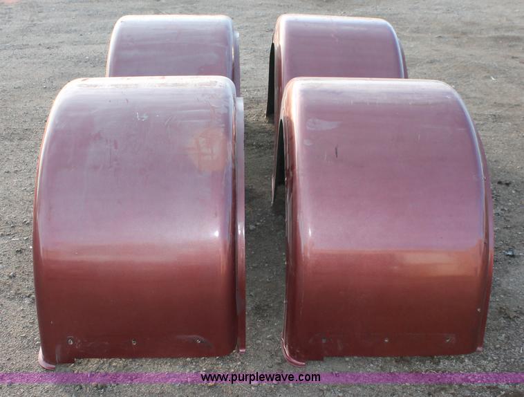 image for item O9460 Dual half semi tractor truck fender set