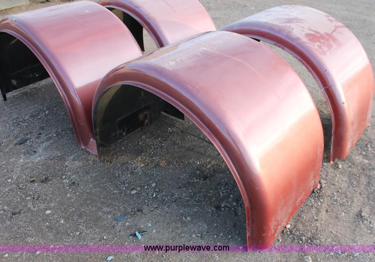 image for item O9460 Dual half semi tractor truck fender set