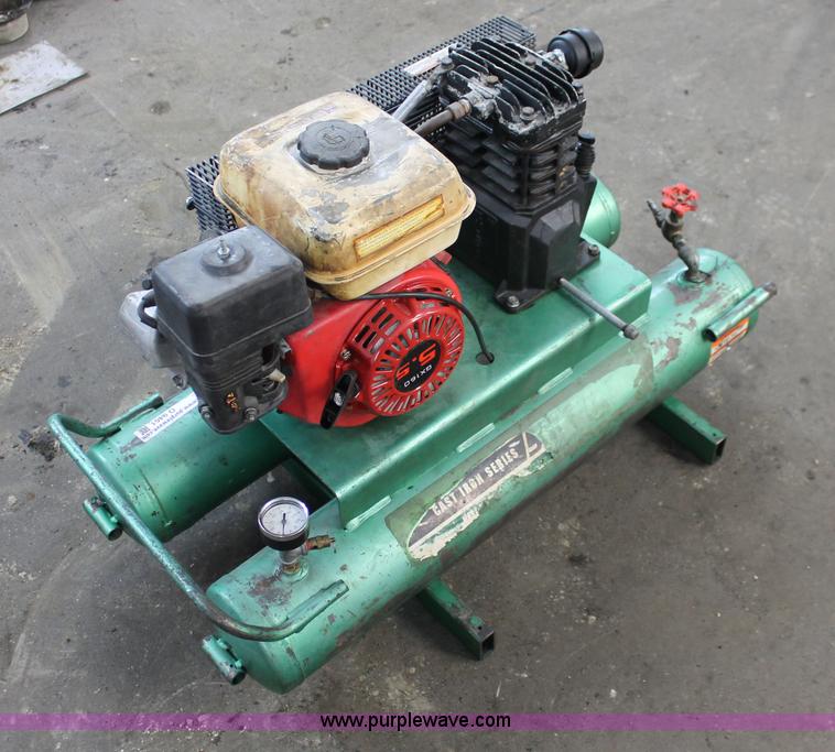 image for item O9461 Speedaire Cast Iron series air compressor