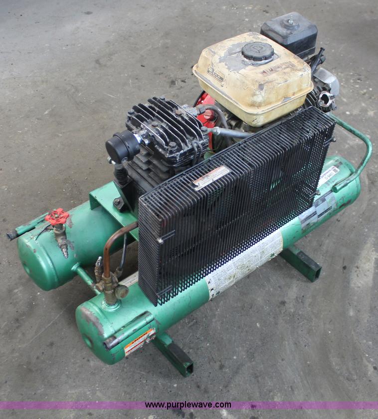 image for item O9461 Speedaire Cast Iron series air compressor