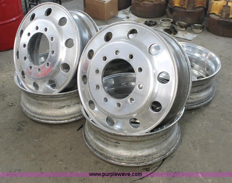 image for item O9463 (6) Alcoa Forged 24.5 x 8.25 wheels