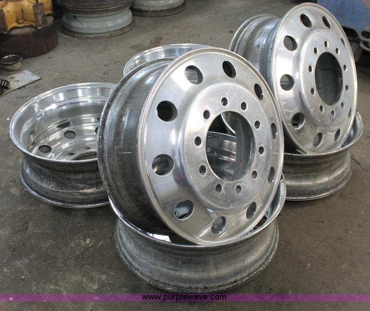 image for item O9463 (6) Alcoa Forged 24.5 x 8.25 wheels