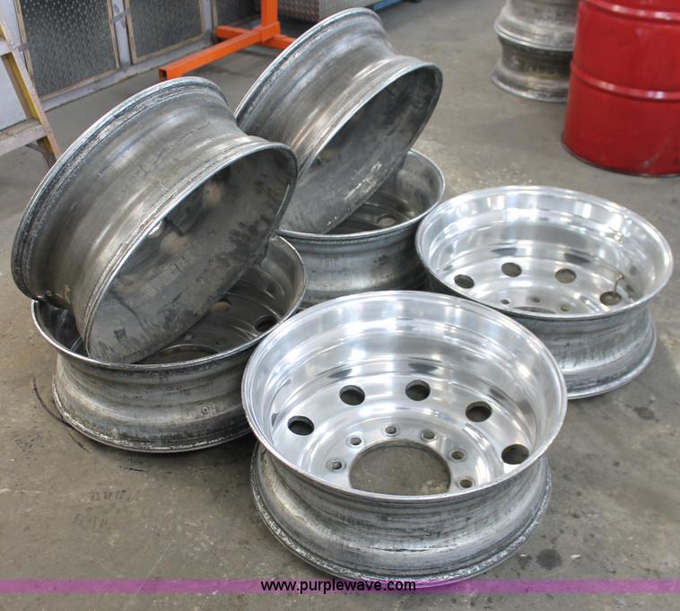 image for item O9463 (6) Alcoa Forged 24.5 x 8.25 wheels