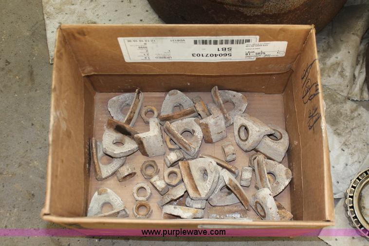 image for item O9464 (4) Dayton hubs