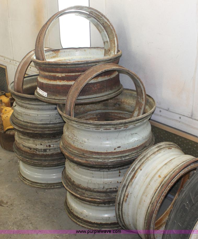 image for item O9465 (8) Dayton Accuride rims