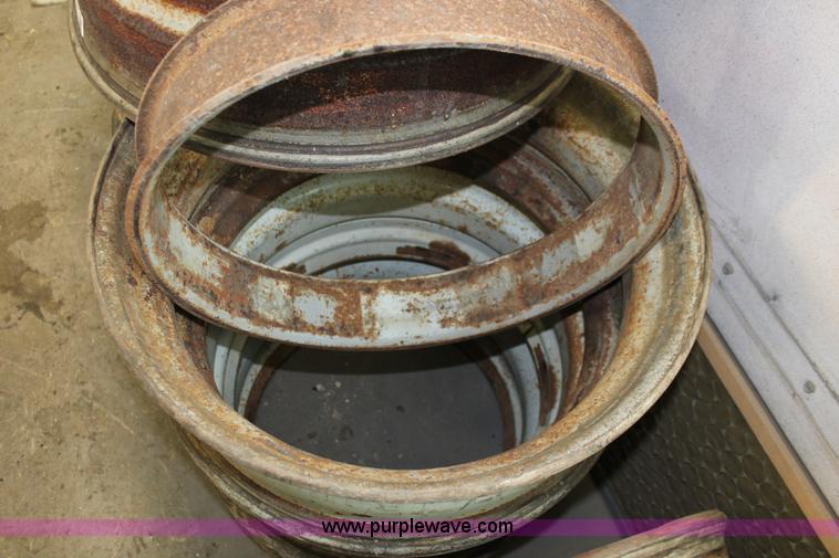 image for item O9465 (8) Dayton Accuride rims