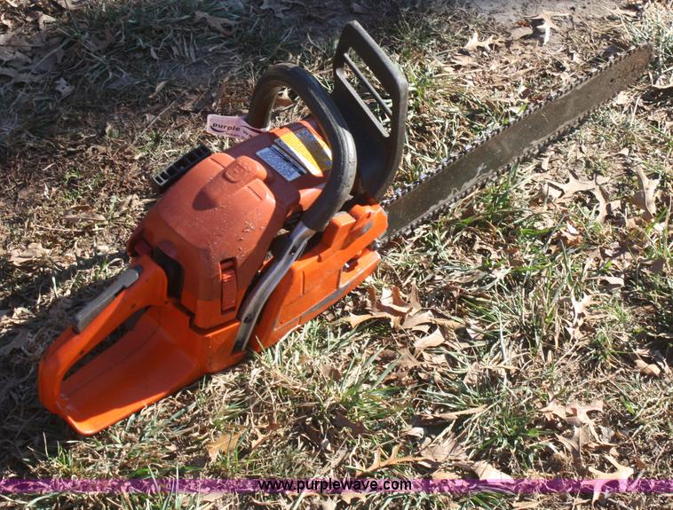 image for item O9831 Husky 351 chainsaw