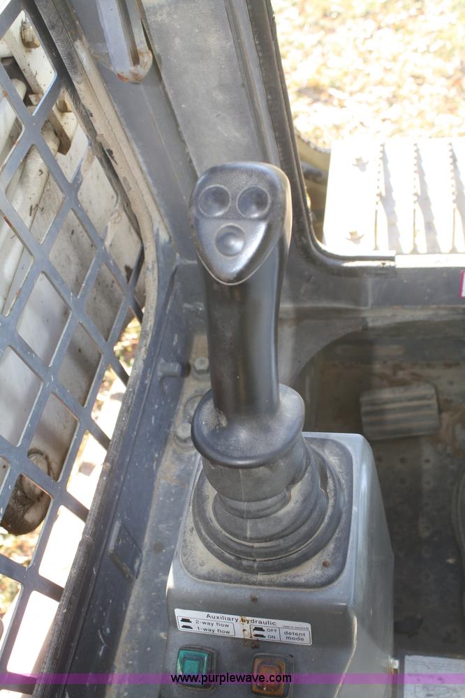 image for item O9871 2004 Takeuchi TL130 skid steer