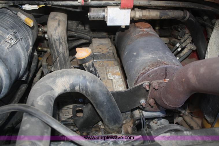 image for item O9871 2004 Takeuchi TL130 skid steer