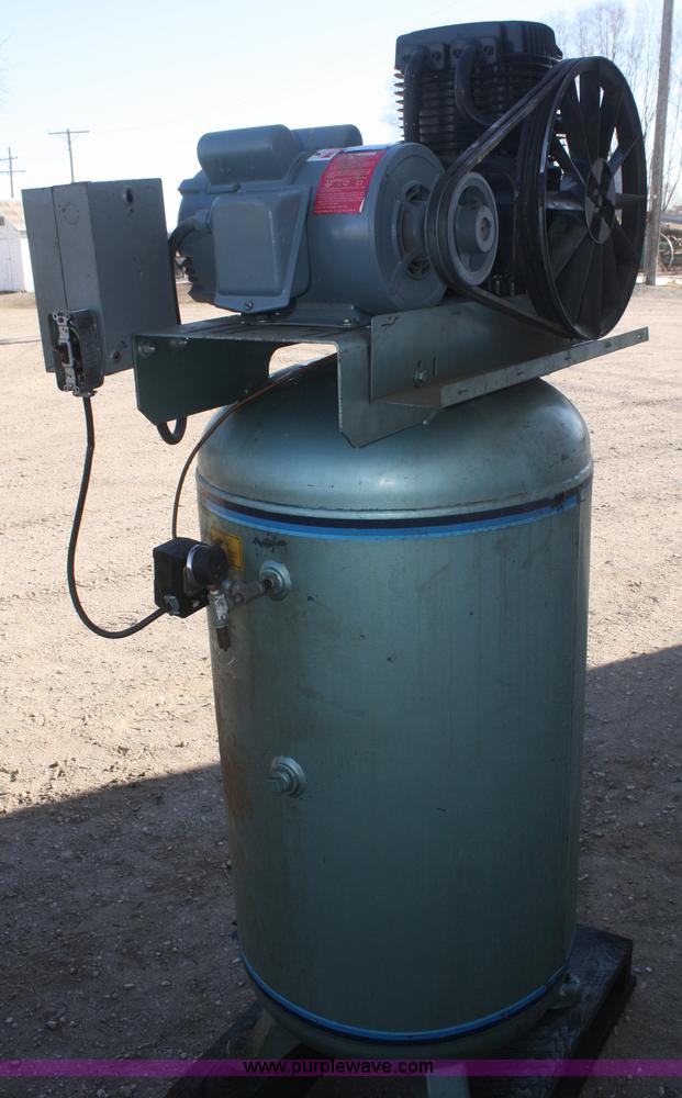 image for item O9891 Buckeye air compressor