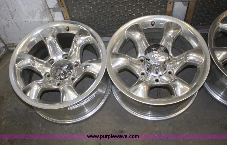 image for item O9897 (4) 16x8 wheels