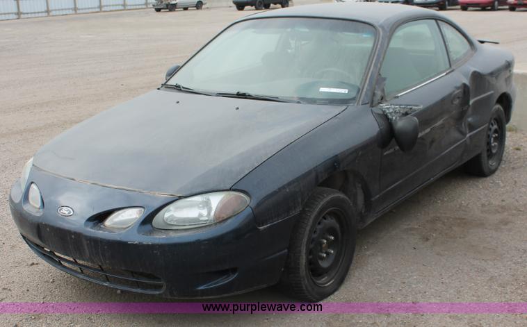 image for item O9364 2002 Ford ZX2