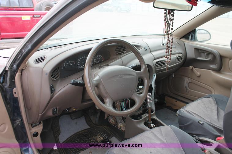 image for item O9364 2002 Ford ZX2