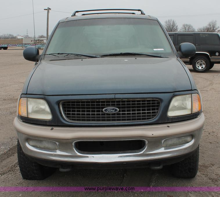 image for item O9369 1998 Ford Expedition Eddie Bauer SUV