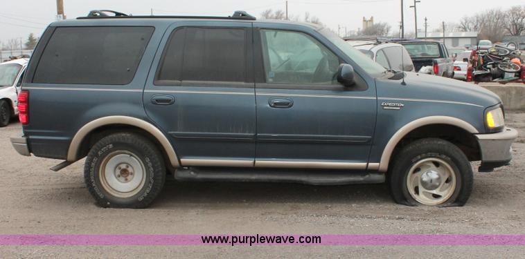 image for item O9369 1998 Ford Expedition Eddie Bauer SUV