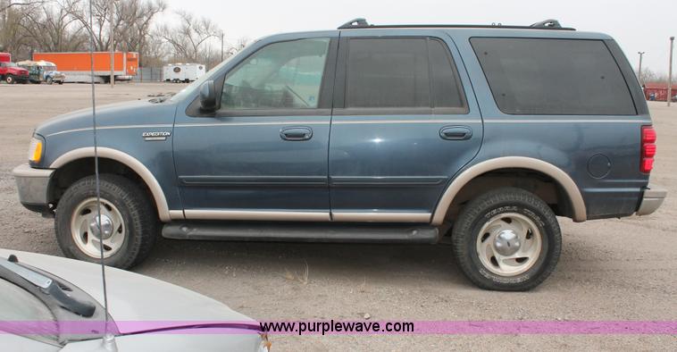 image for item O9369 1998 Ford Expedition Eddie Bauer SUV