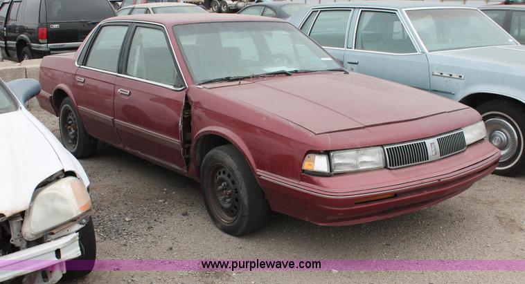 image for item O9373 1994 Oldsmobile Cutlass Ciera S