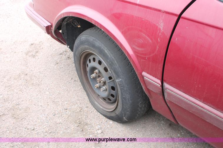 image for item O9373 1994 Oldsmobile Cutlass Ciera S