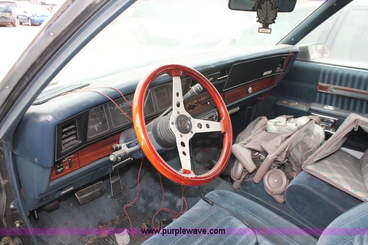 image for item O9374 1988 Chevrolet Caprice Classic Brougham