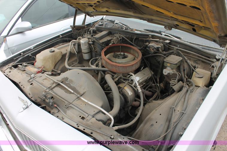 image for item O9374 1988 Chevrolet Caprice Classic Brougham