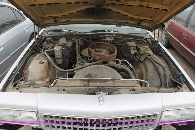 image for item O9374 1988 Chevrolet Caprice Classic Brougham