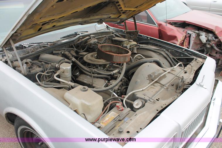 image for item O9374 1988 Chevrolet Caprice Classic Brougham