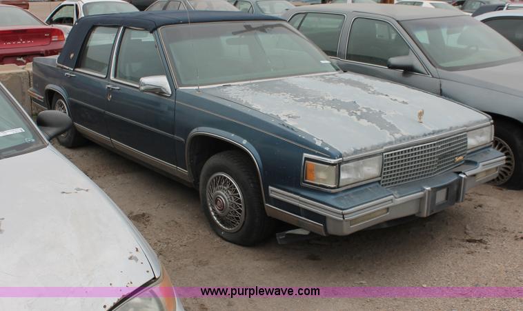 image for item O9375 1987 Cadillac DeVille