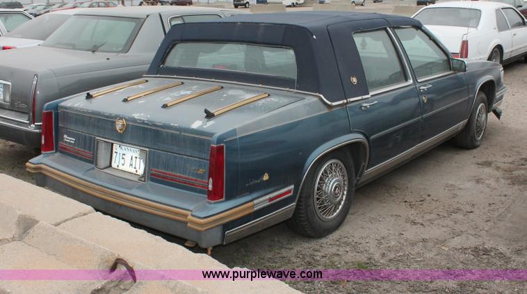 image for item O9375 1987 Cadillac DeVille