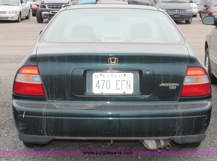 image for item O9379 1994 Honda Accord EX