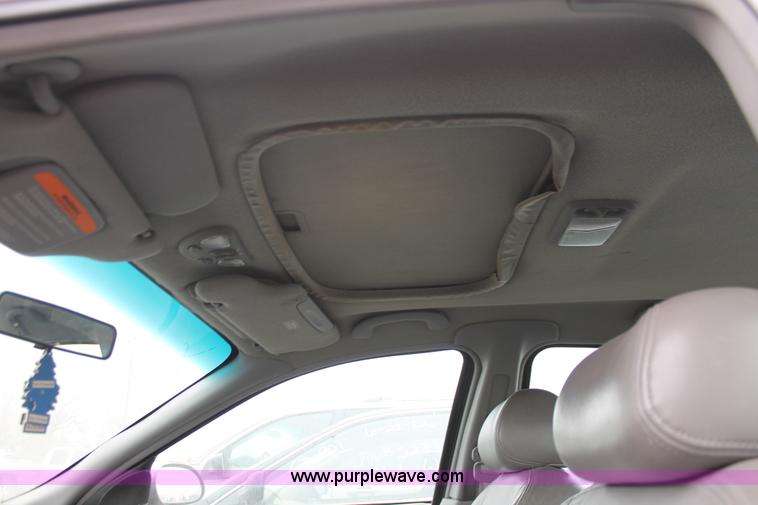 image for item O9380 1996 Ford Taurus