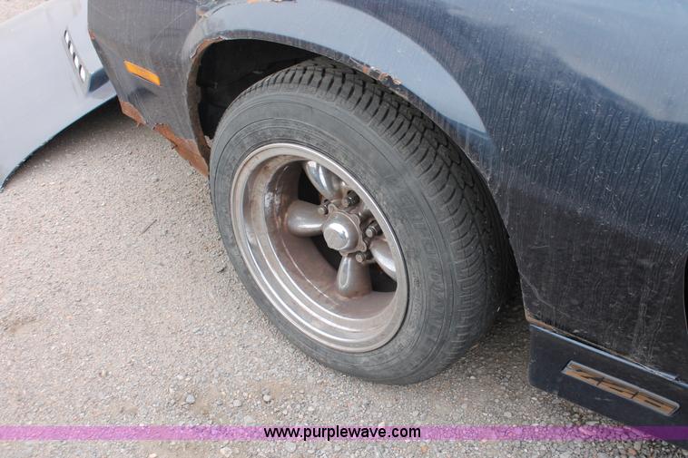 image for item O9381 1987 Chevrolet Camaro Z28