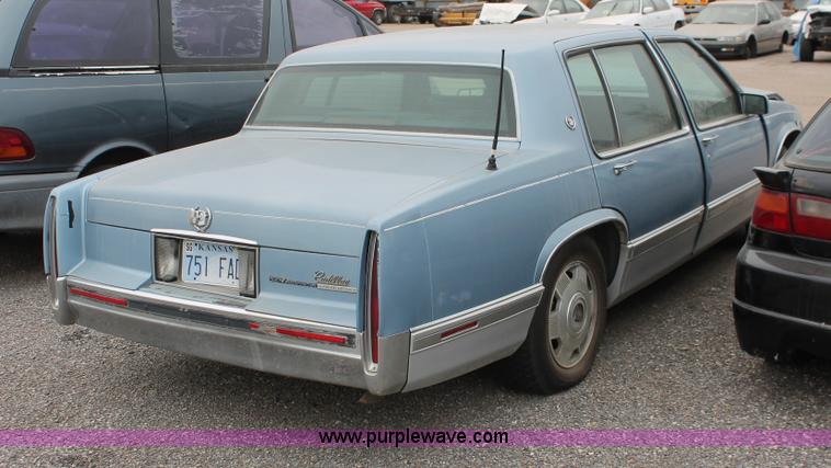 image for item O9382 1991 Cadillac DeVille