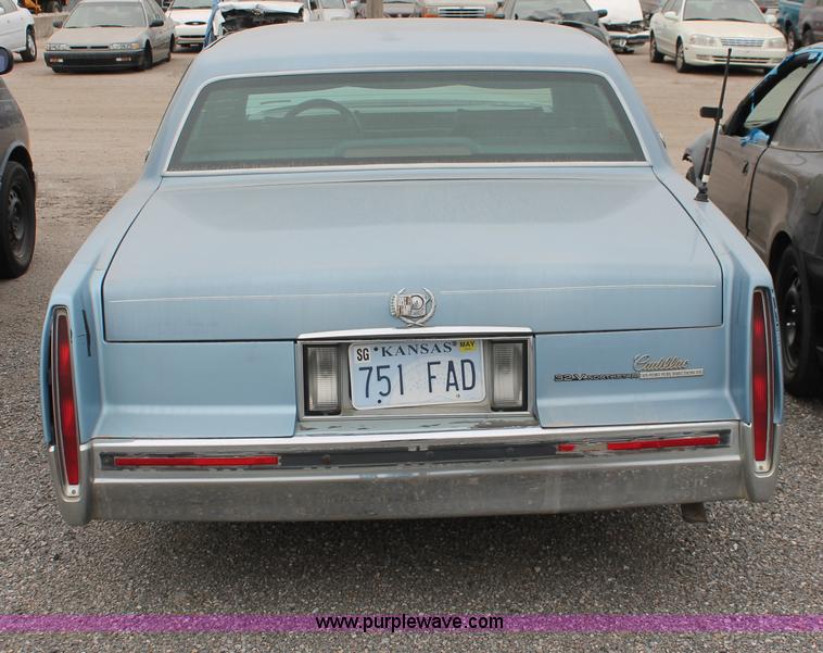 image for item O9382 1991 Cadillac DeVille