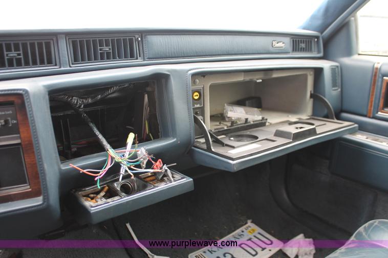 image for item O9382 1991 Cadillac DeVille