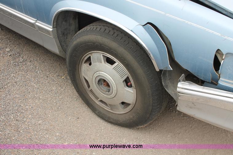 image for item O9382 1991 Cadillac DeVille