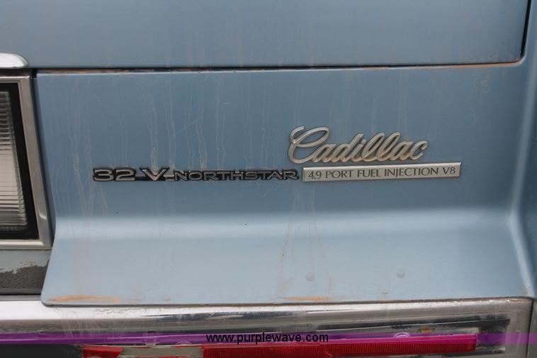image for item O9382 1991 Cadillac DeVille