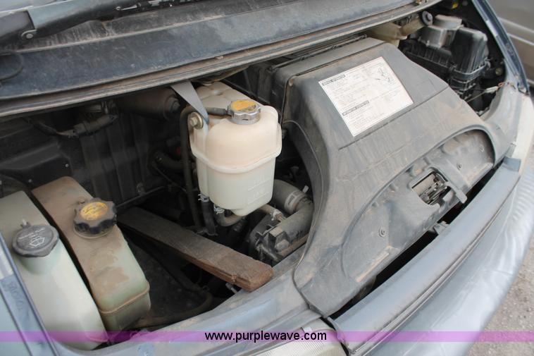 image for item O9383 1992 Toyota Previa LE van