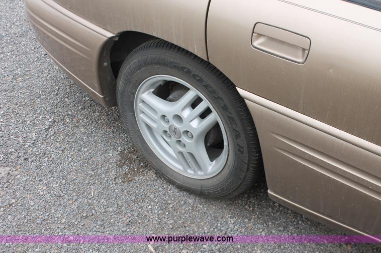 image for item O9384 1996 Pontiac Bonneville SSEi