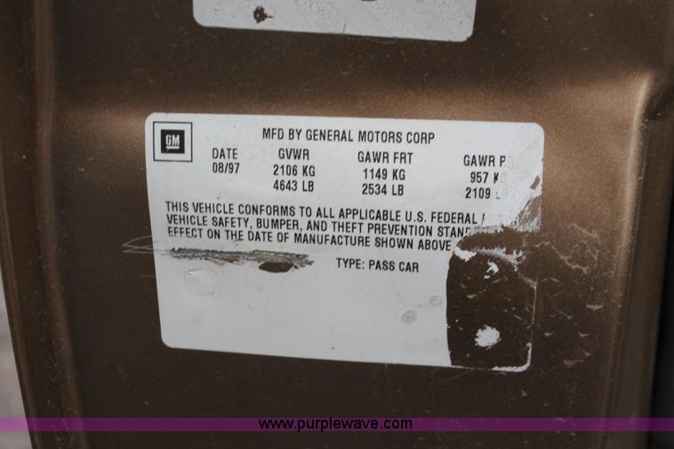 image for item O9384 1996 Pontiac Bonneville SSEi