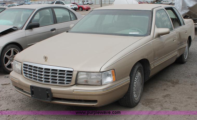 image for item O9385 1996 Cadillac DeVille Concours