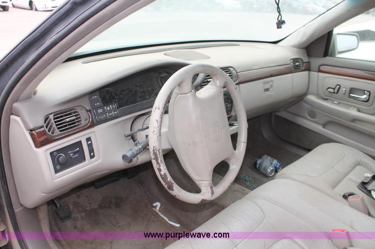 image for item O9385 1996 Cadillac DeVille Concours