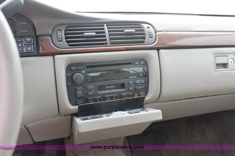 image for item O9385 1996 Cadillac DeVille Concours