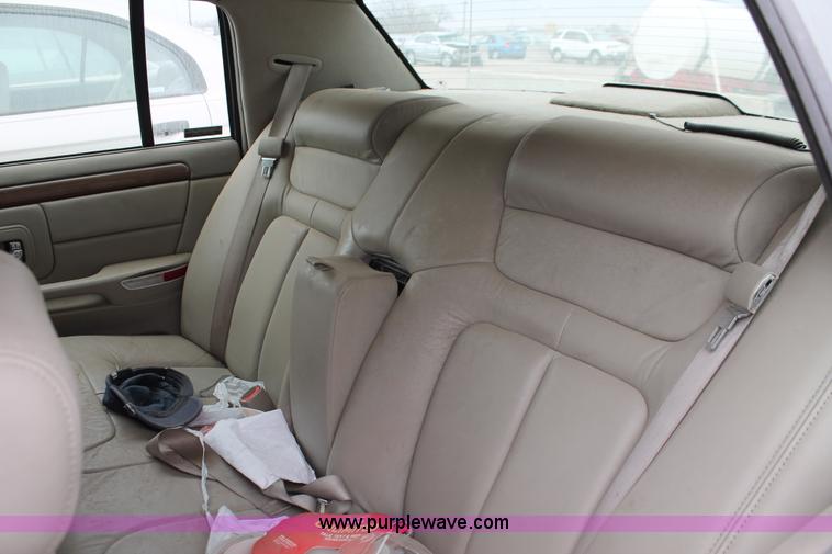 image for item O9385 1996 Cadillac DeVille Concours