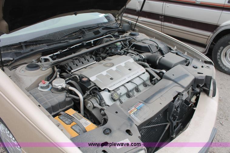 image for item O9385 1996 Cadillac DeVille Concours