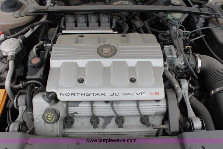 image for item O9385 1996 Cadillac DeVille Concours