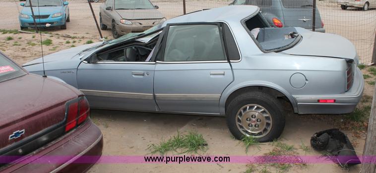 image for item O9386 1995 Oldsmobile Cutlass Ciera SL