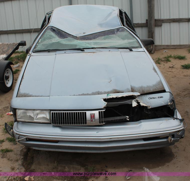image for item O9386 1995 Oldsmobile Cutlass Ciera SL