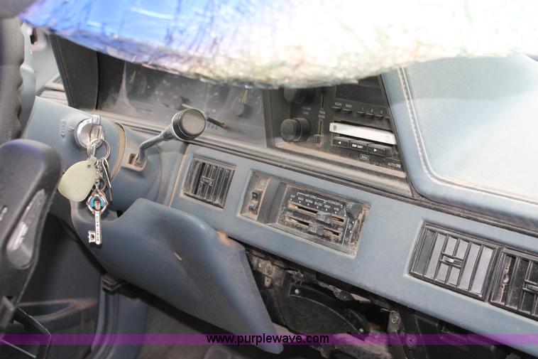 image for item O9386 1995 Oldsmobile Cutlass Ciera SL